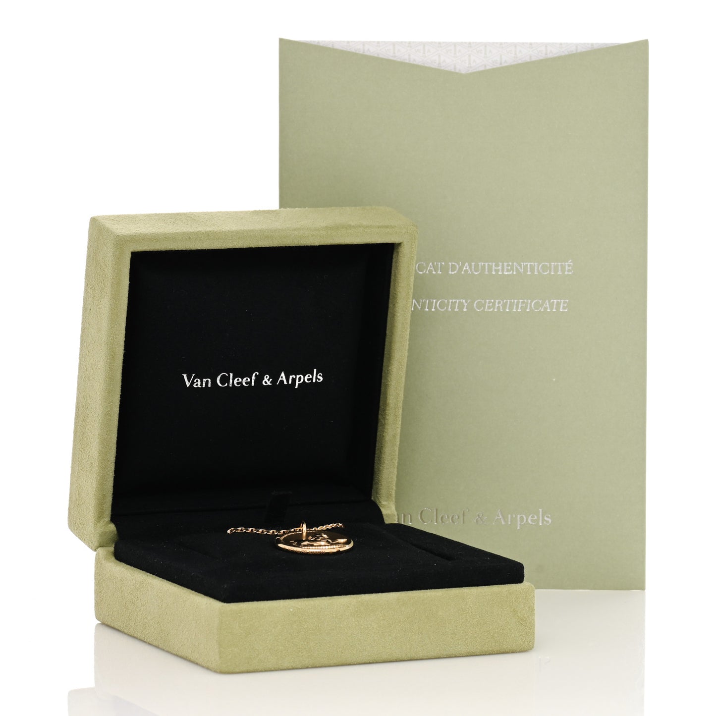 18K Yellow Gold Zodiac Leo Pendant Necklace