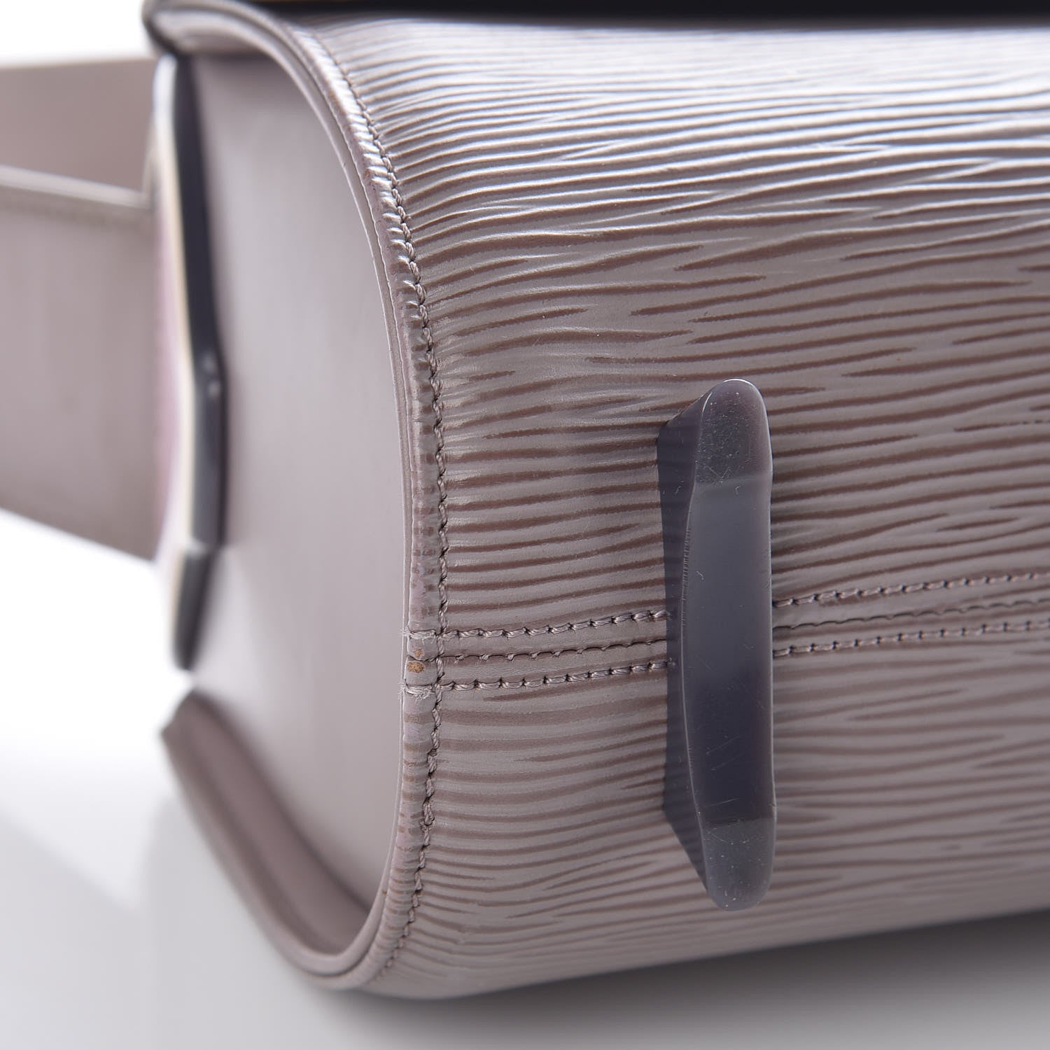 Louis Vuitton Epi Nocturne PM Lilac 14 of 15