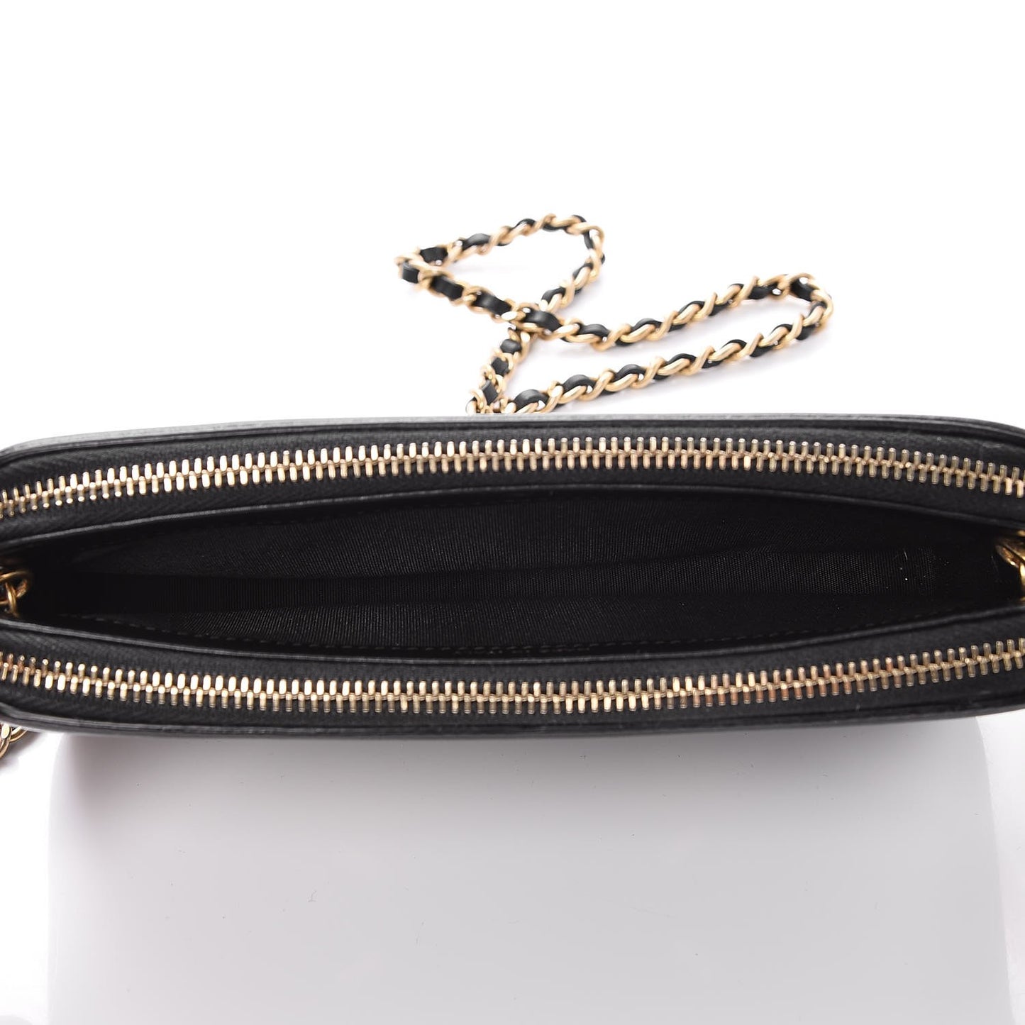 Caviar Quilted CC Filigree Clutch With Chain Black
