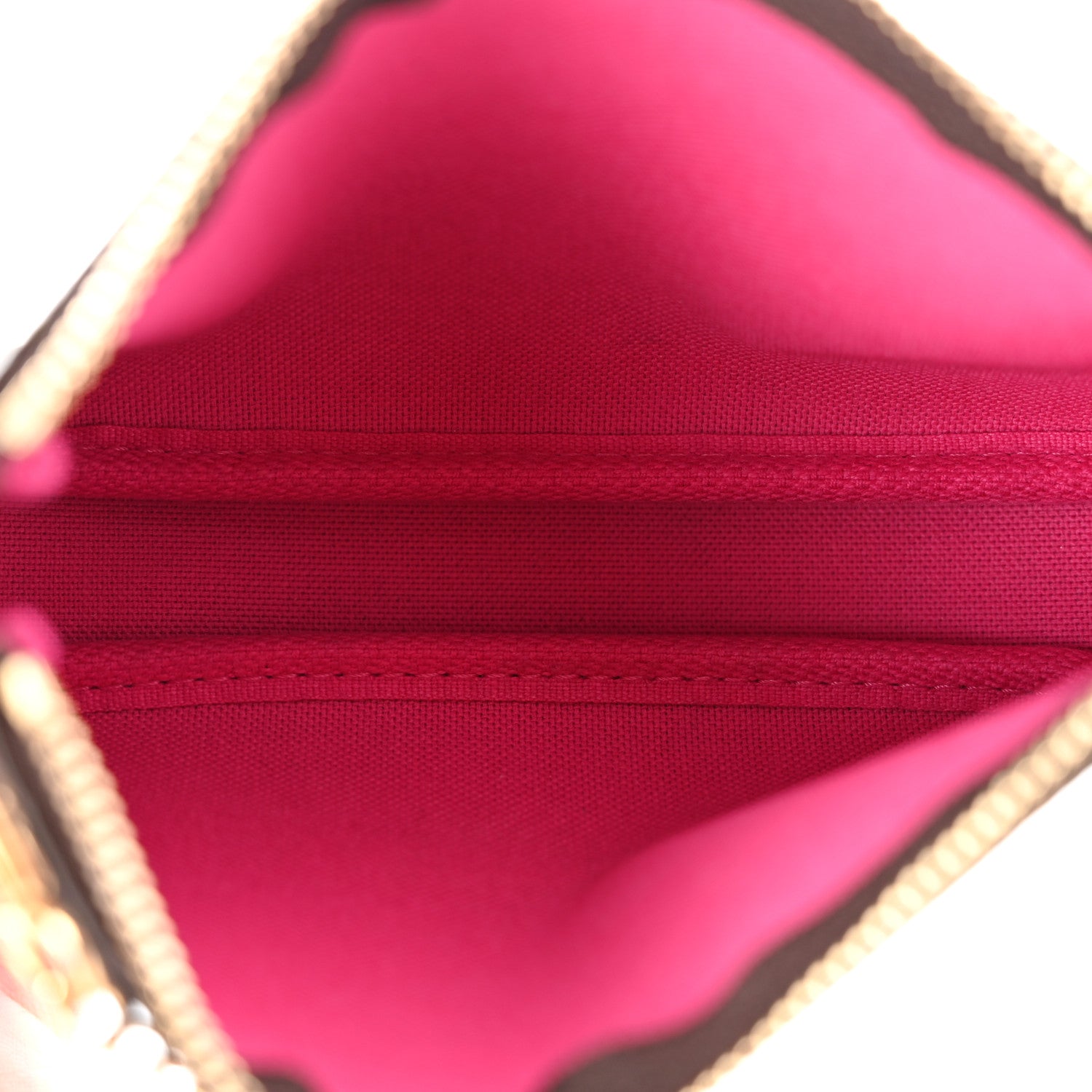 Louis Vuitton Monogram 2018 Christmas Animation Mini Bears Pochette Accessories 5 of 10