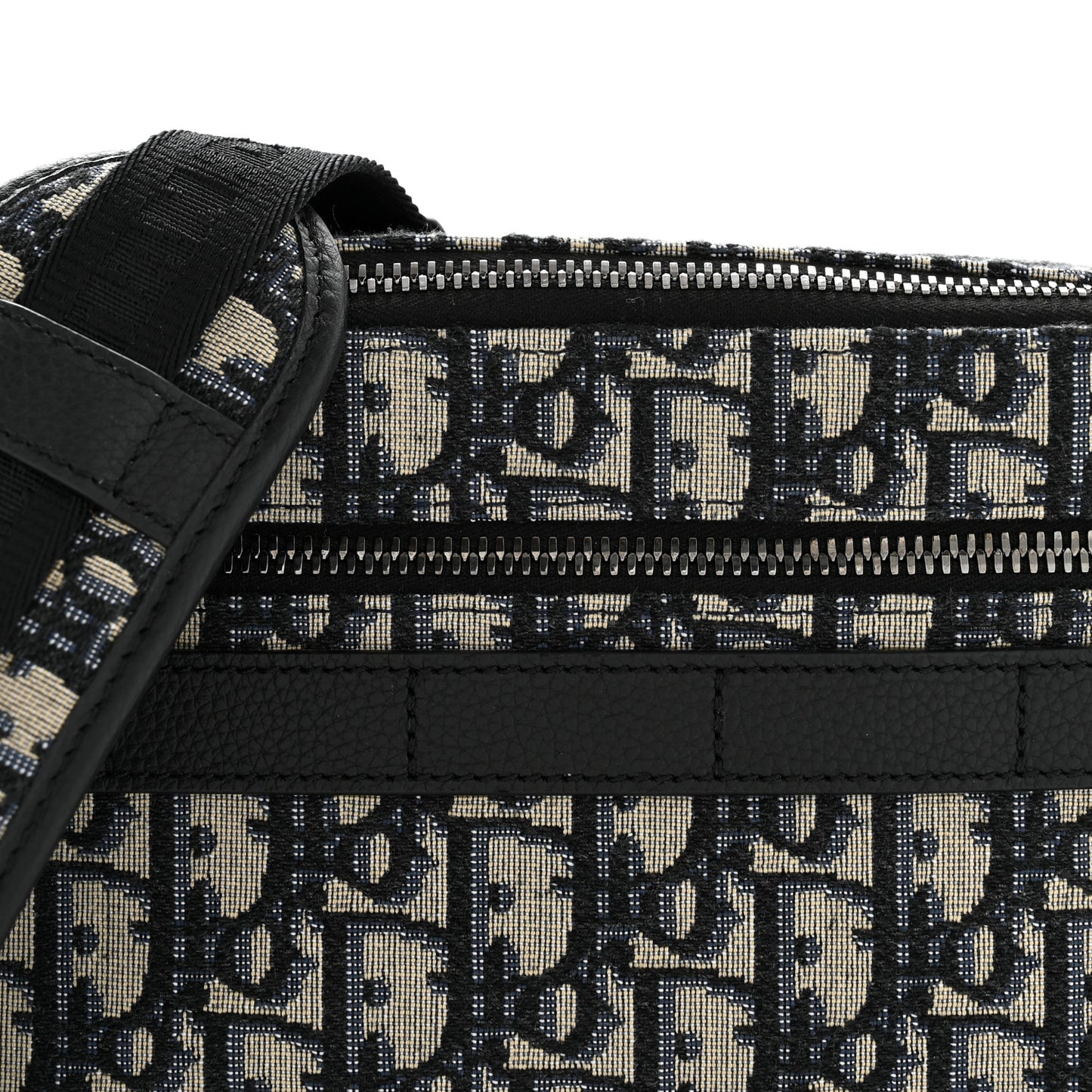HOMME Oblique Safari Messenger Blue