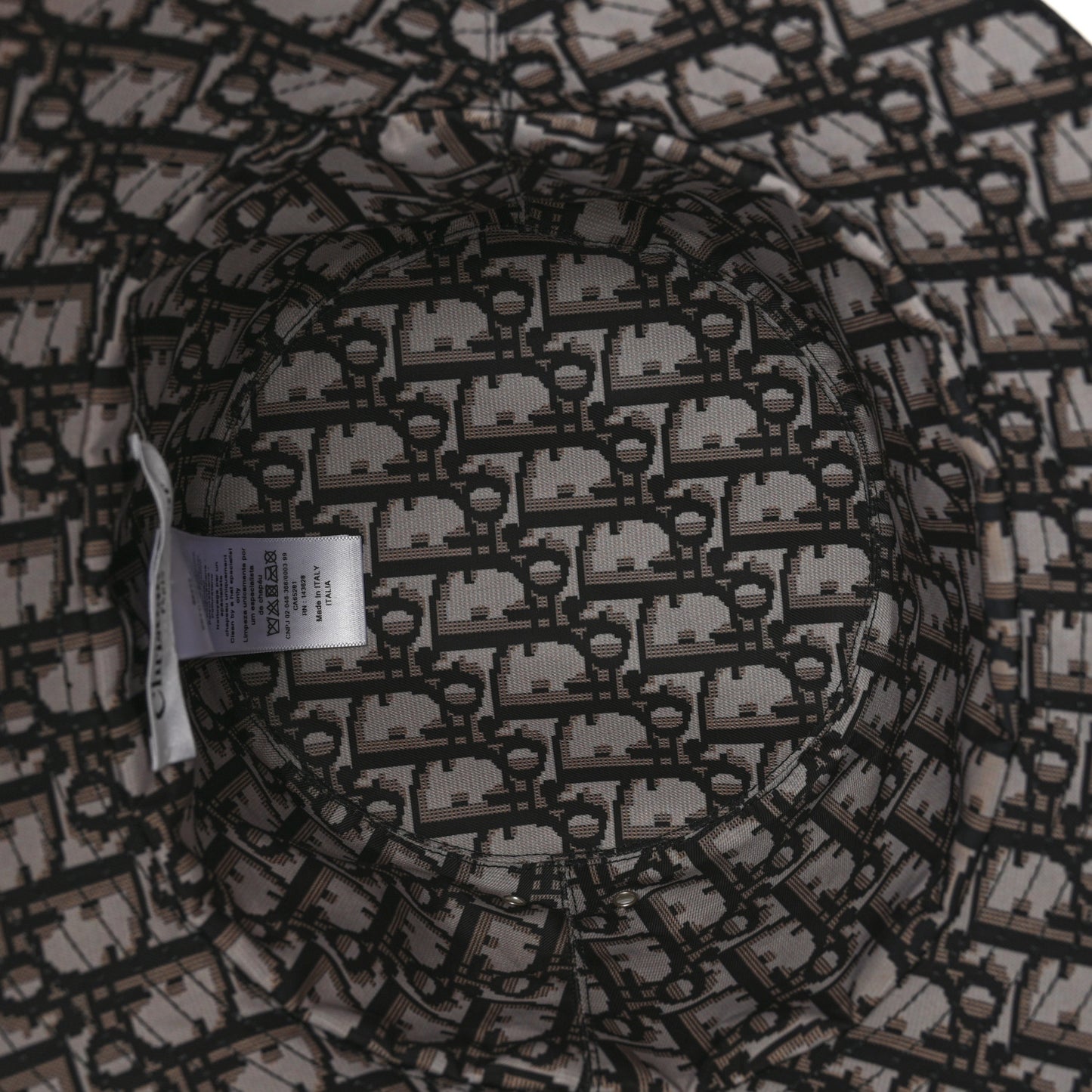 Oblique Reversible Teddy-D Brim Bucket Hat 57 Black