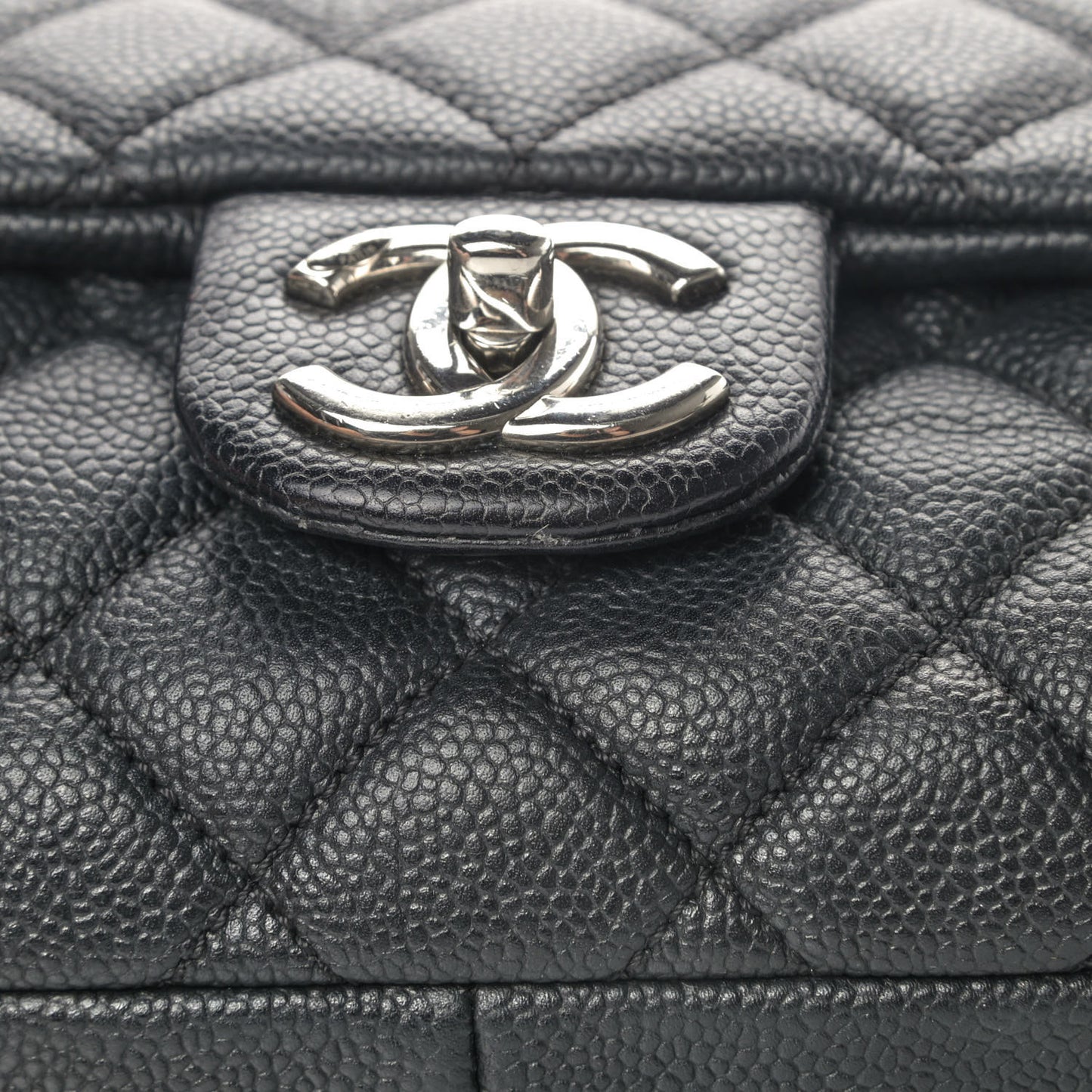 Caviar Quilted Jumbo Easy Flap Black