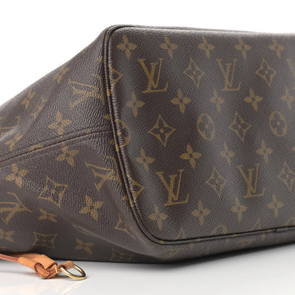 Louis Vuitton Monogram Neverfull MM 8 of 18