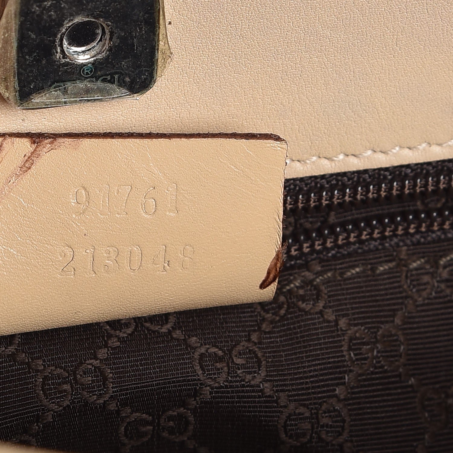 Gucci Calfskin Hobo Beige 8 of 8