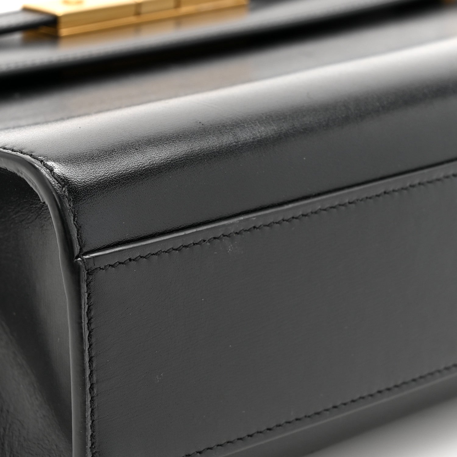 Saint Laurent Smooth Calfskin Manhattan Shoulder Bag Black 11 of 16
