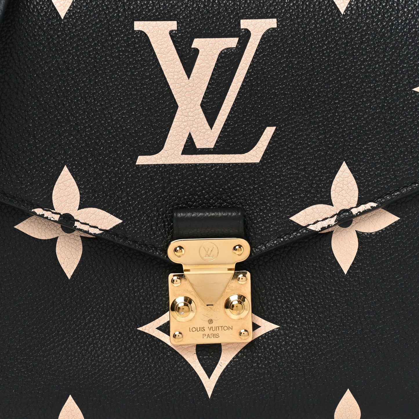 Empreinte Monogram Giant Pochette Metis Black Beige
