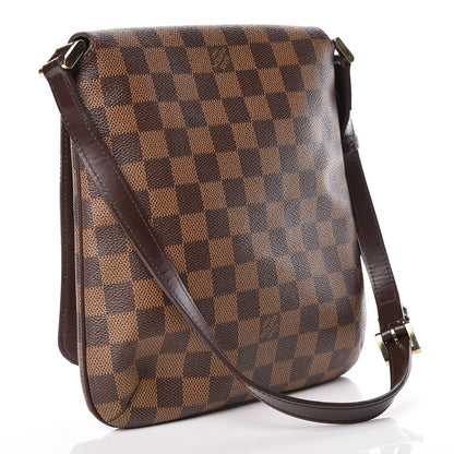Louis Vuitton Damier Ebene Musette Salsa 3 of 9