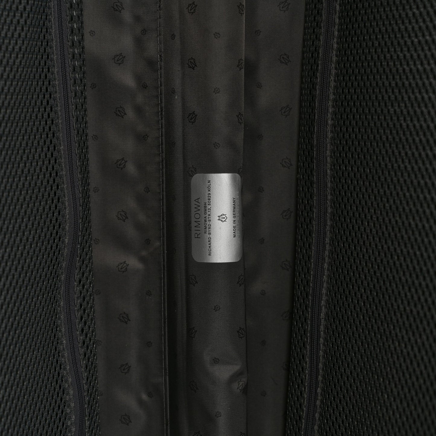 Aluminum Classic Check-In L Silver