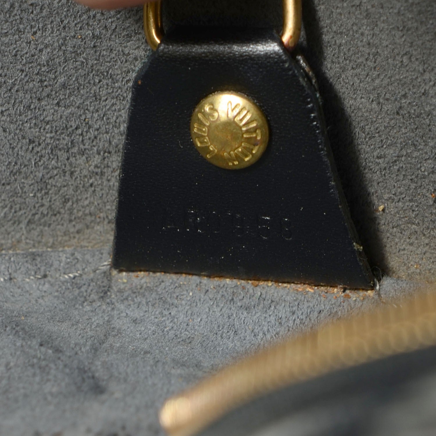 Louis Vuitton Epi Soufflot Black 7 of 7
