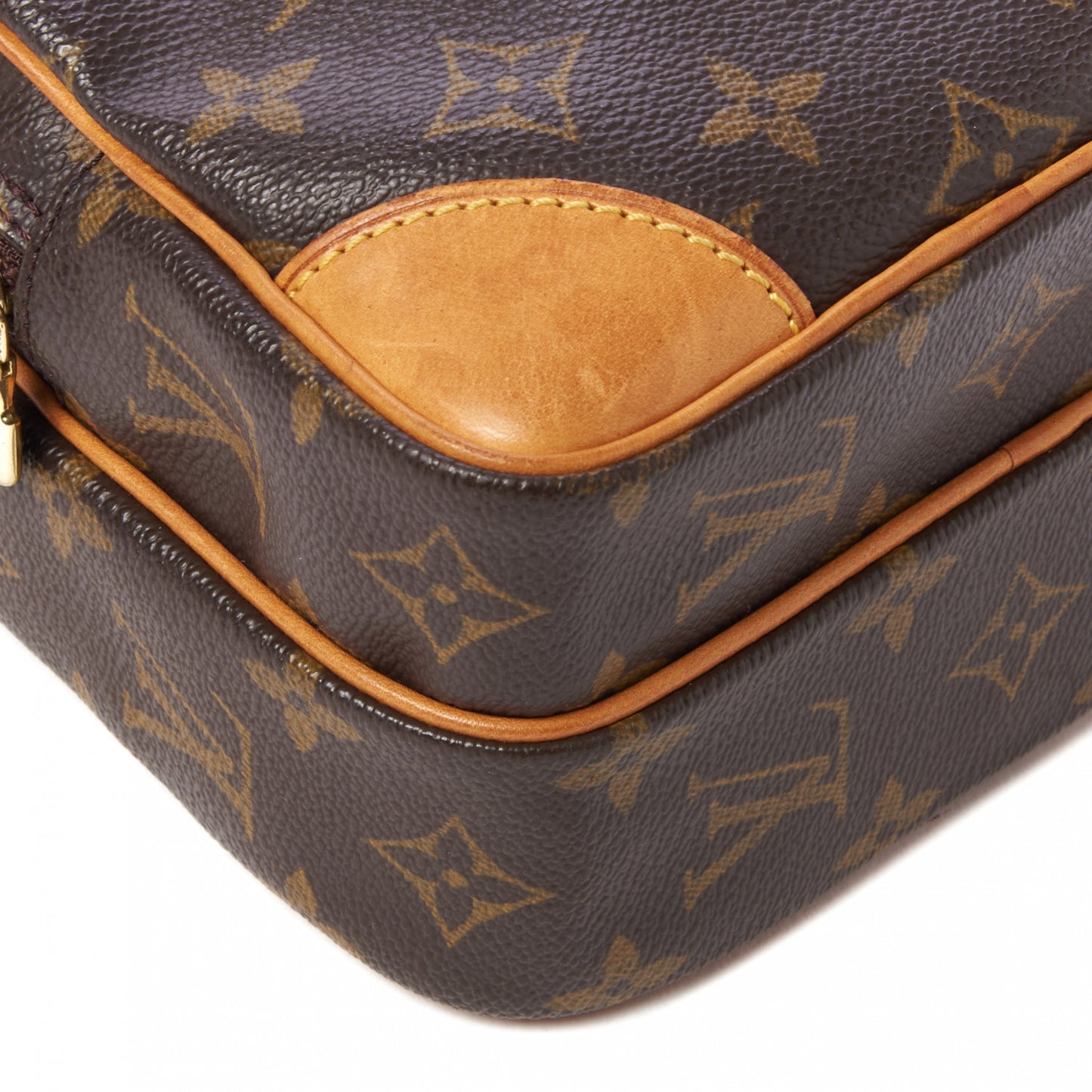 Monogram Amazone