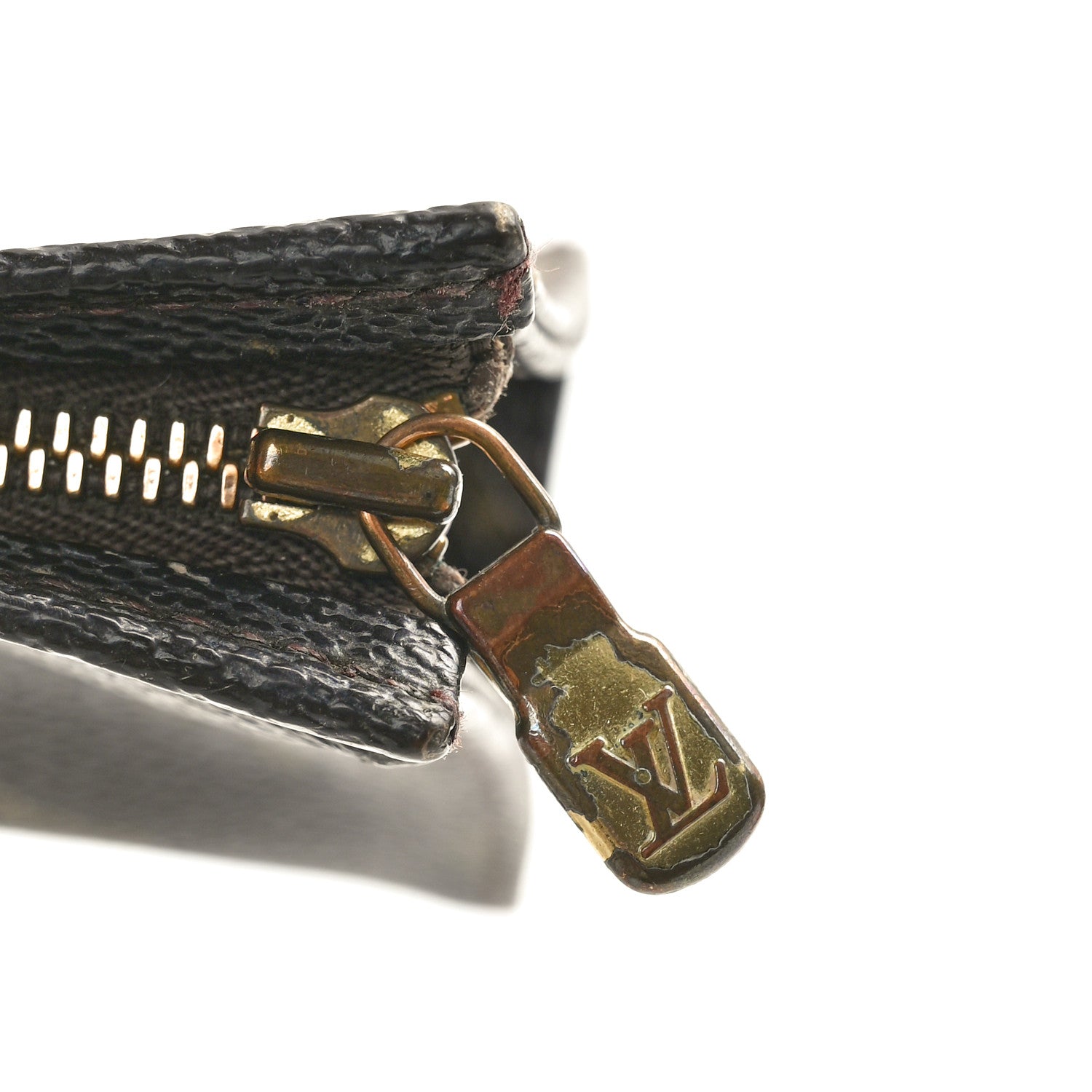 Louis Vuitton Monogram Toiletry Pouch 15 9 of 11