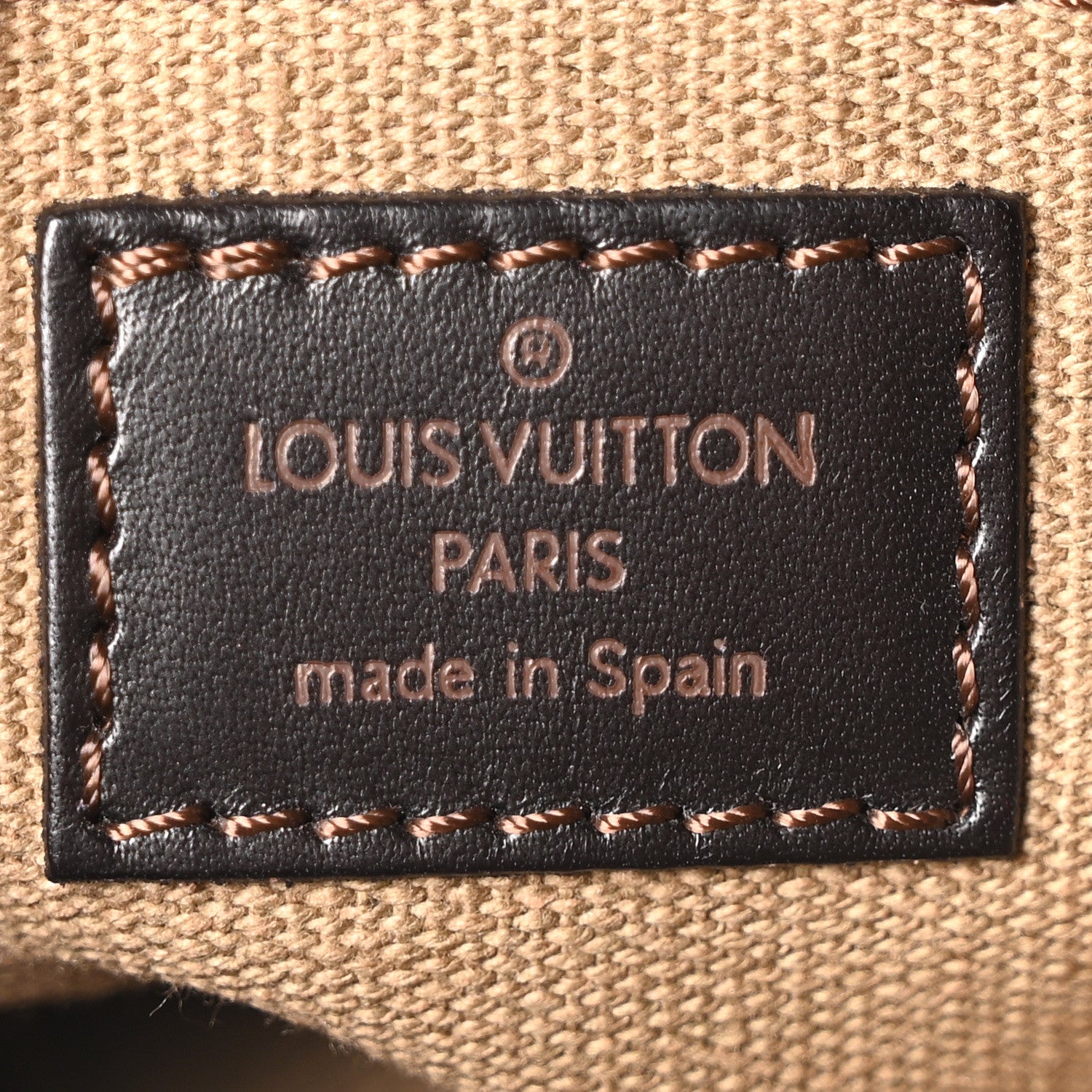 Louis Vuitton Utah Leather Sioux 1802263 – FASHIONPHILE