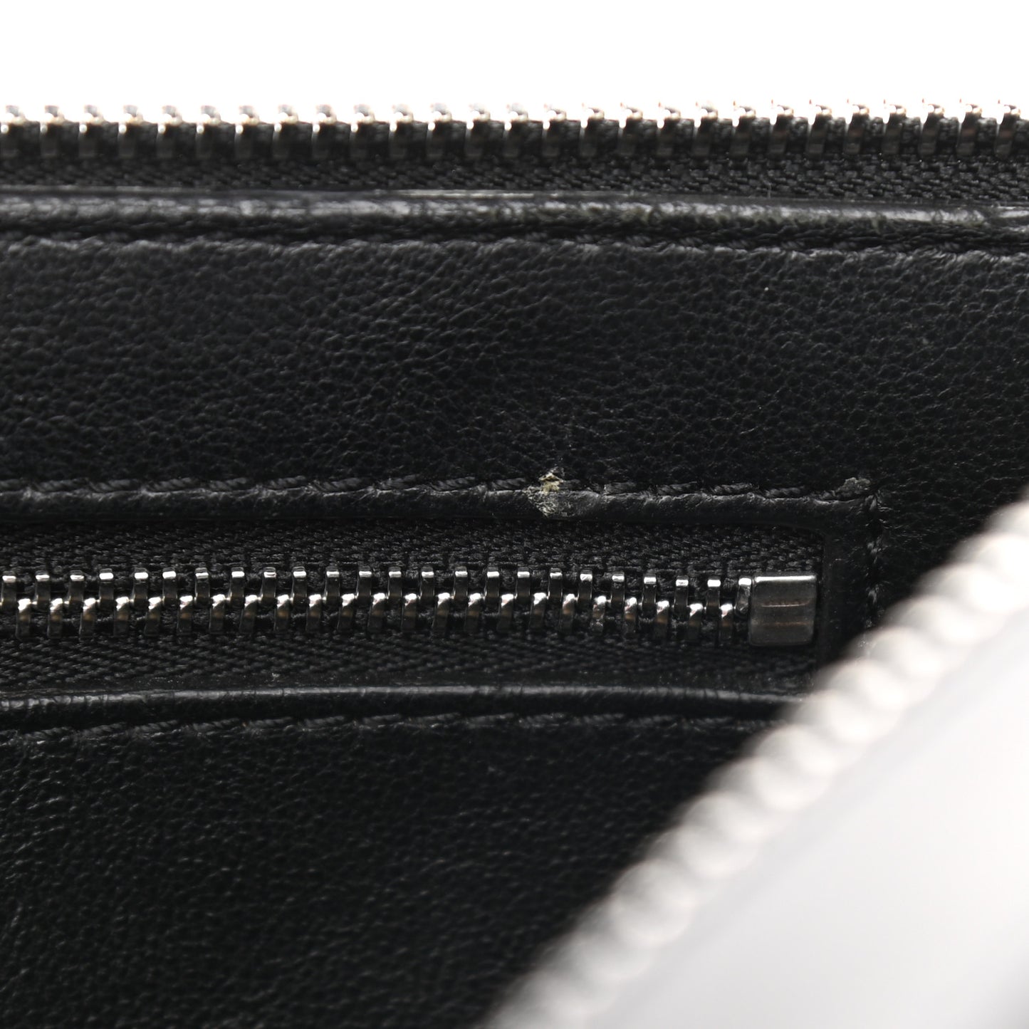 Grained Calfskin Small Bi-Color Edge Shoulder Bag Black Green