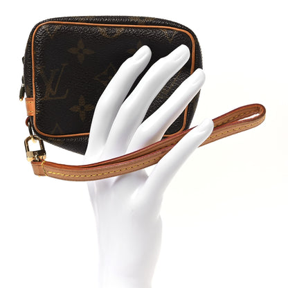 Louis Vuitton Monogram Wapity 2 of 12