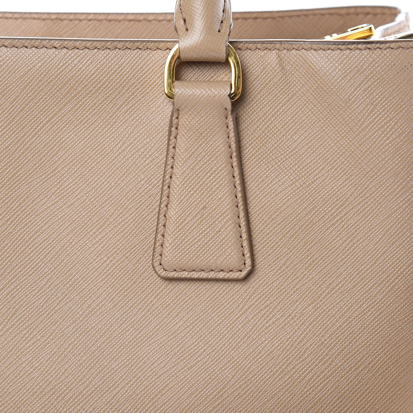 Saffiano Lux Medium Tote Sabbia