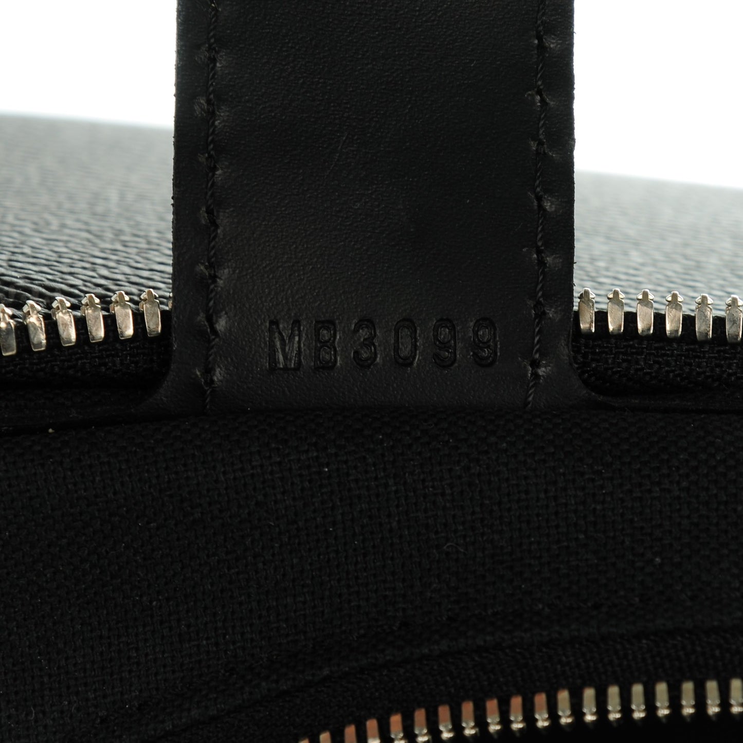 Damier Graphite Pilot Case