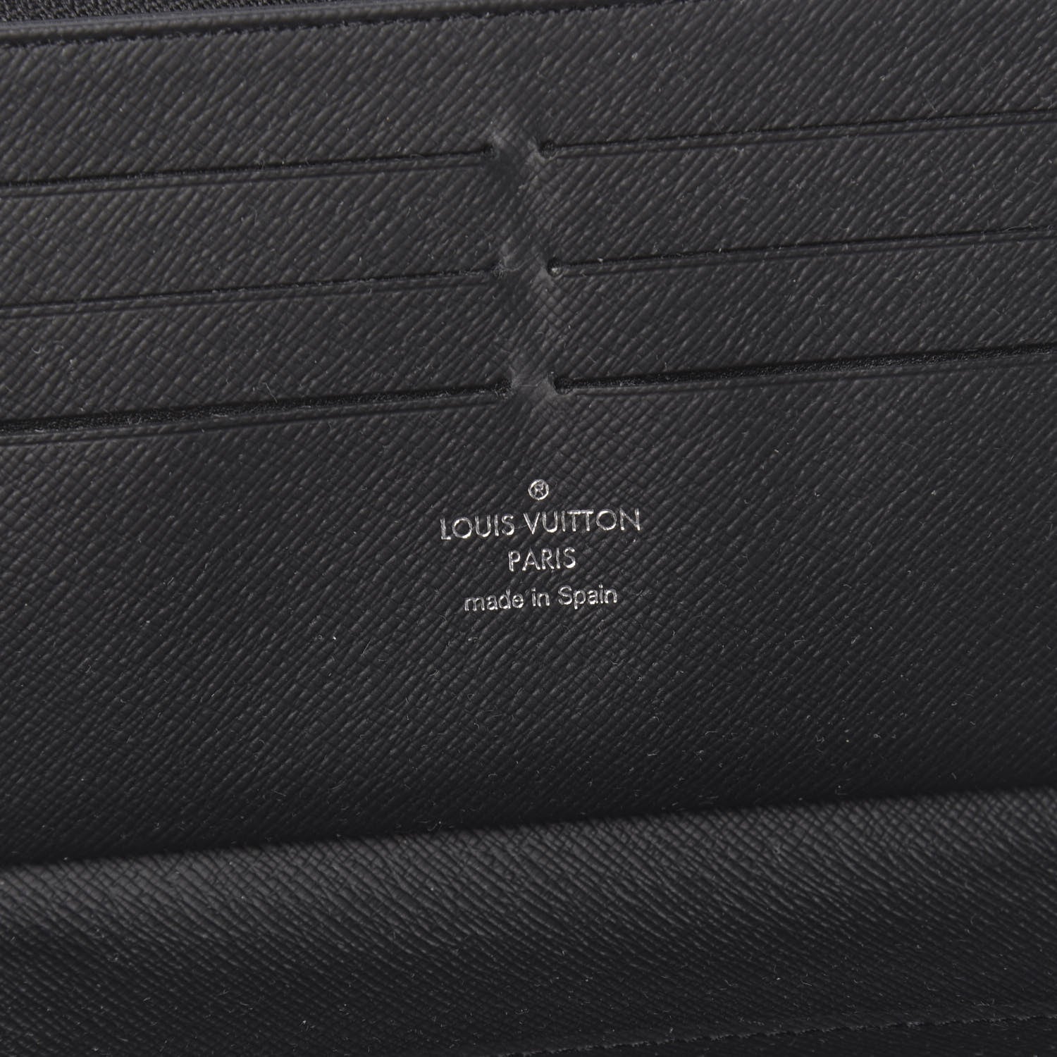Louis Vuitton Taiga Zippy Organizer Wallet Black 6 of 7