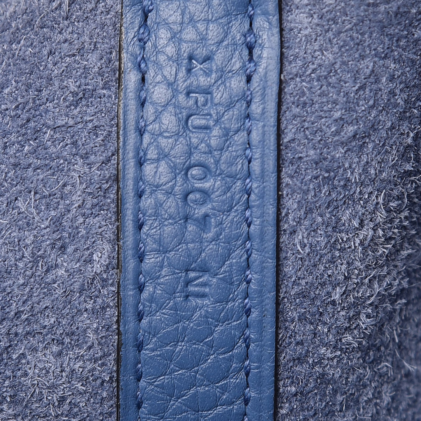 Taurillon Clemence Picotin Lock 22 MM Bleu Agate