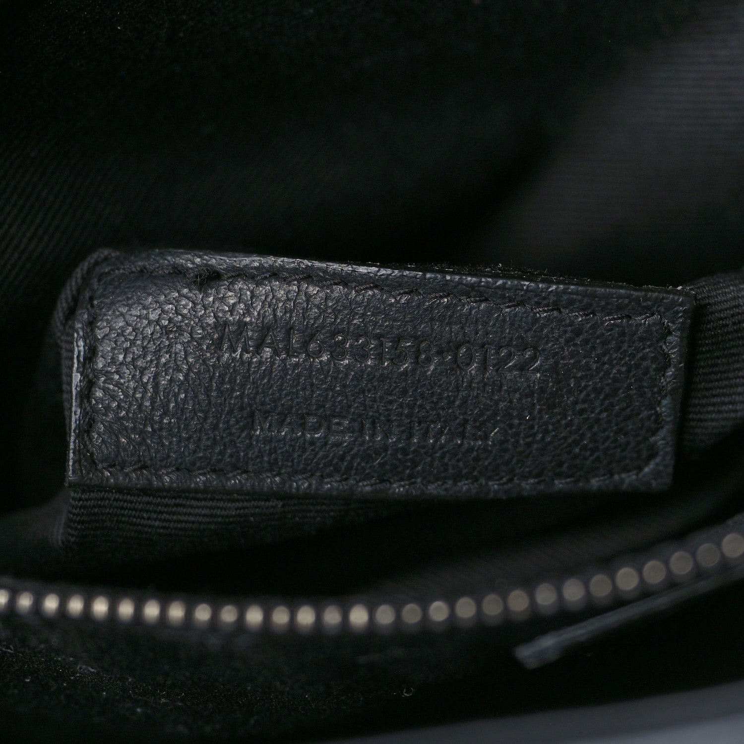 Saint Laurent Crinkled Calfskin Matelasse Monogram Medium Niki Chain Satchel Black 7 of 9