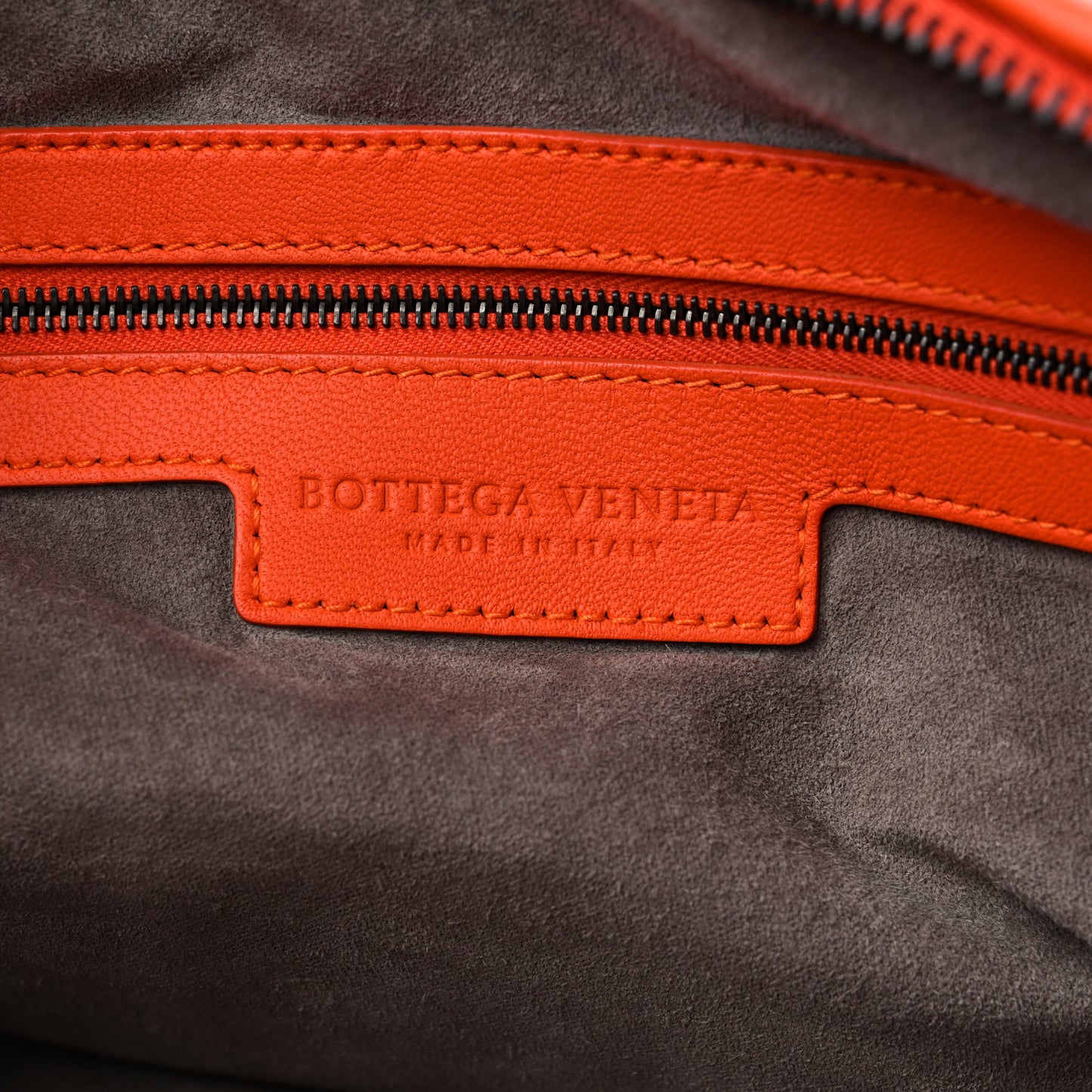 Nappa Intrecciato Medium Veneta Hobo