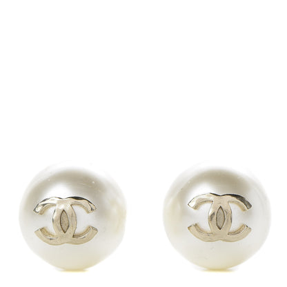 Chanel Pearl CC Large Earrings Gold 1 of 5