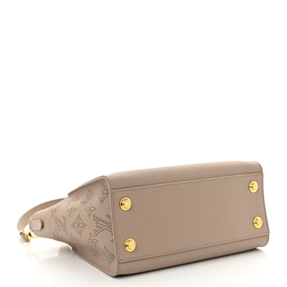 Louis Vuitton Mahina On My Side PM Galet 4 of 9