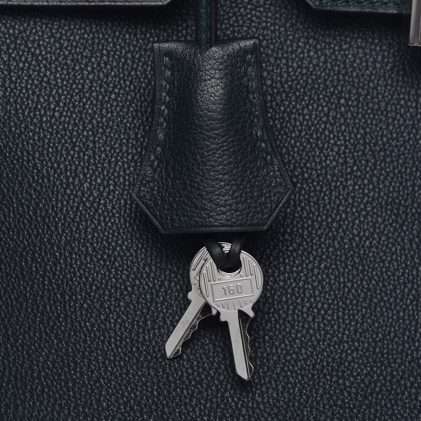 Taurillon Novillo Birkin 35 Vert Cypress