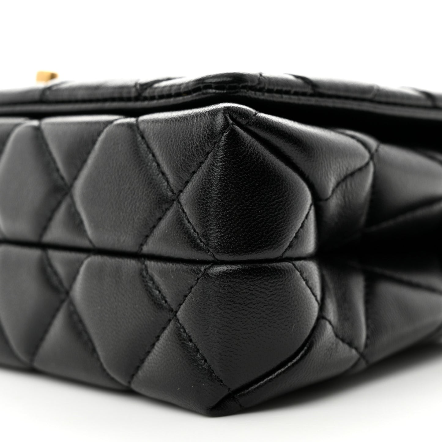 Shiny Lambskin Quilted Enamel CC Small Flap Black