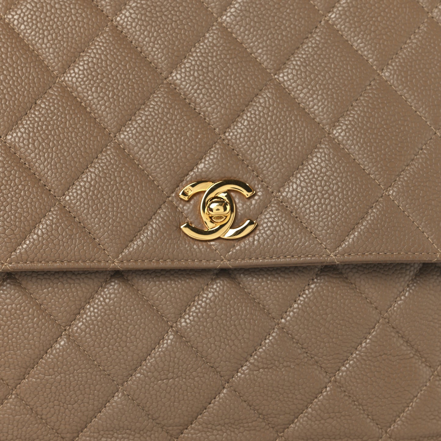 Caviar Quilted Jumbo Kelly Flap Beige