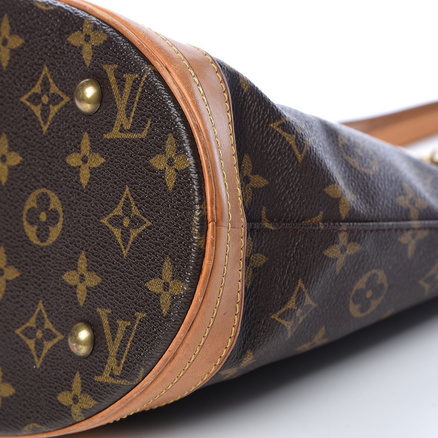 Louis Vuitton Monogram Petit Bucket 23 10 of 26