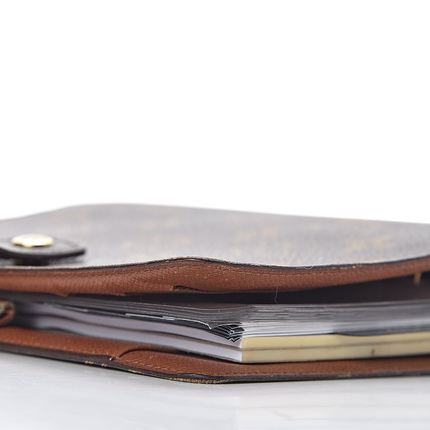 Louis Vuitton Monogram Medium Ring Agenda Cover 9 of 16