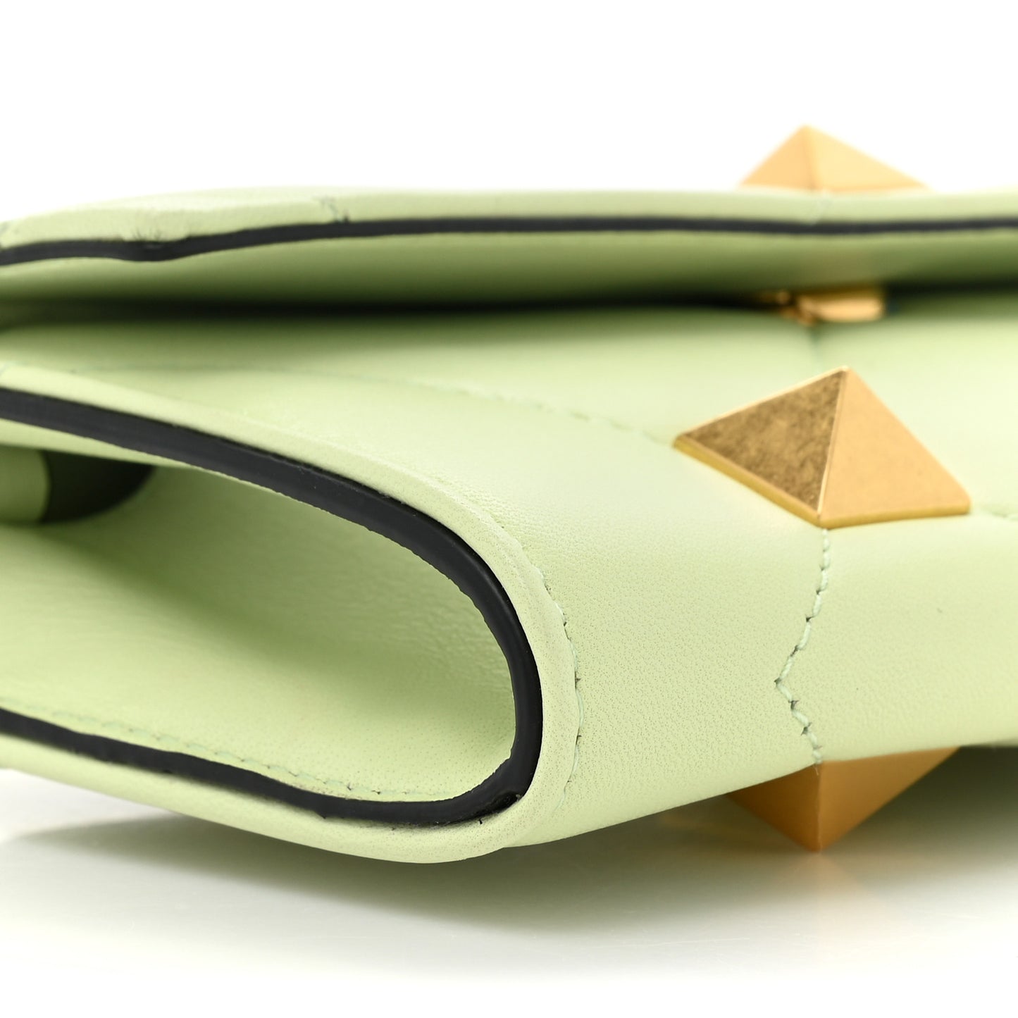 Nappa Roman Stud Wallet on Chain Ambrosia