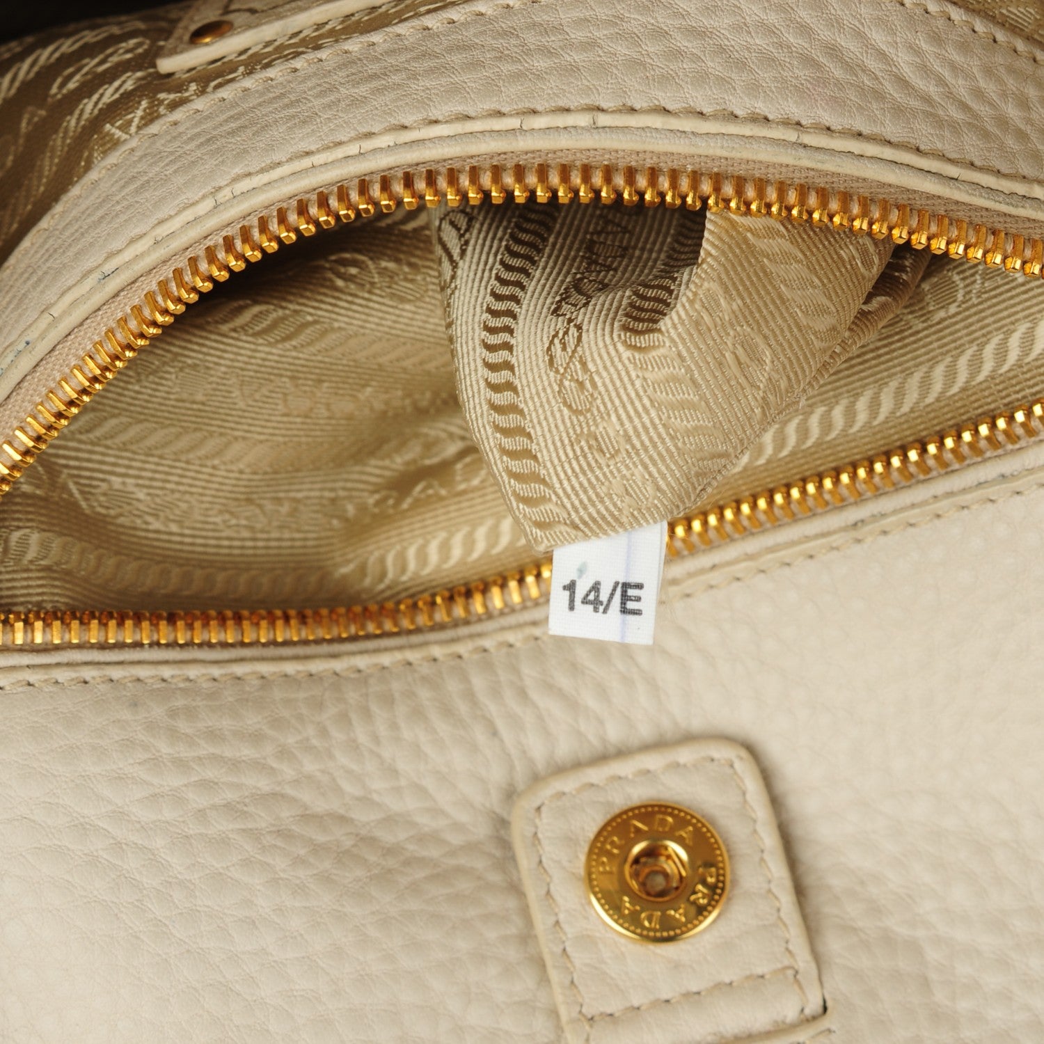 Prada Vitello Daino Shopping Tote Talco 8 of 9