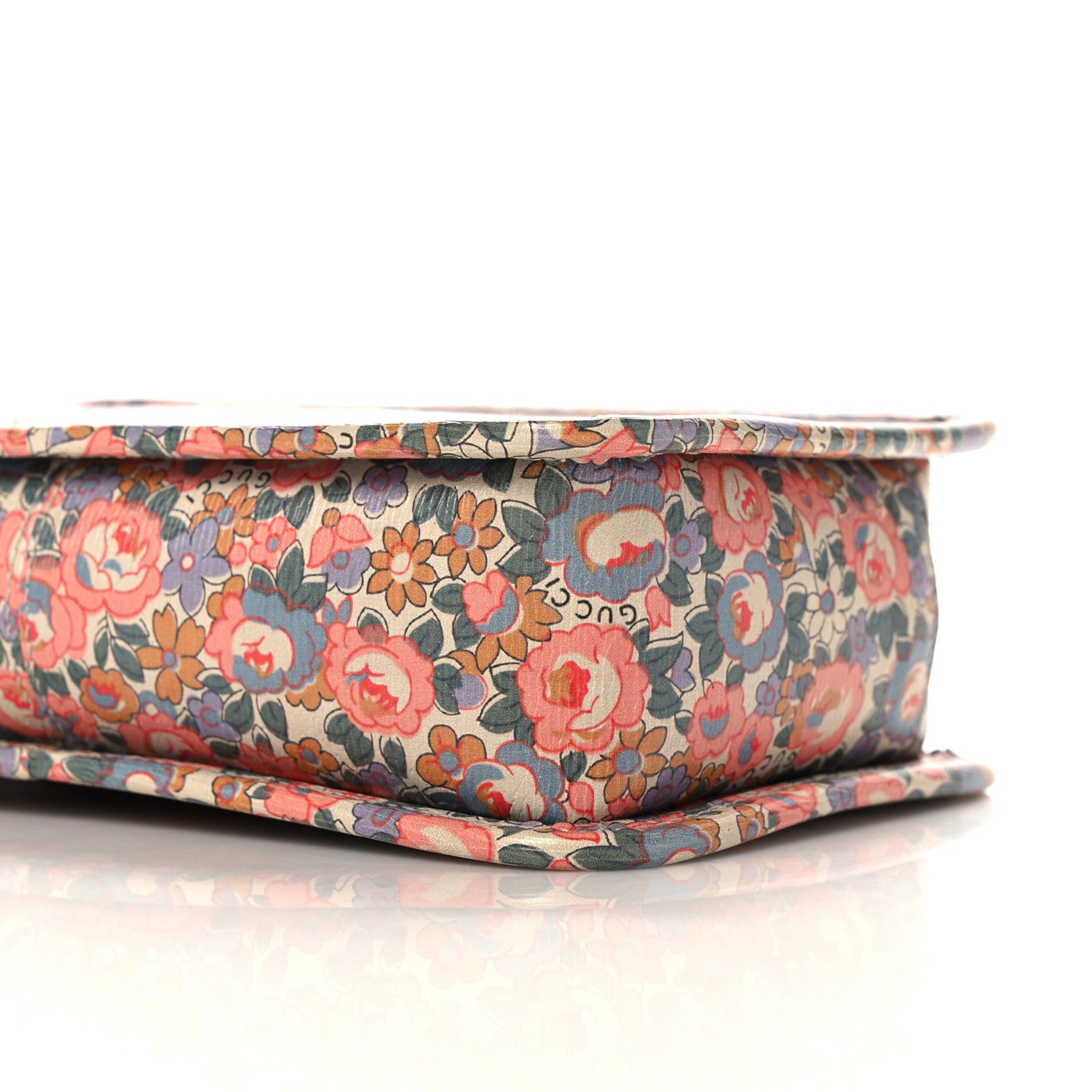 Gucci X LIBERTY OF LONDON Calfskin Infinity Abbey Zip Around Beauty Case Perfect Pink Ivory 10 of 10