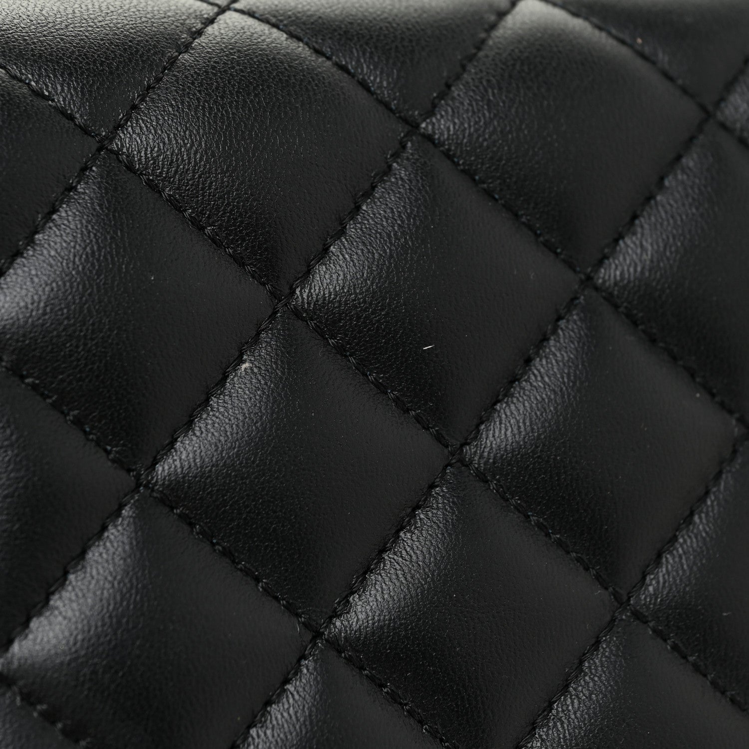 Versace Lambskin Quilted Medusa Wallet On Chain Crossbody Black 20 of 23