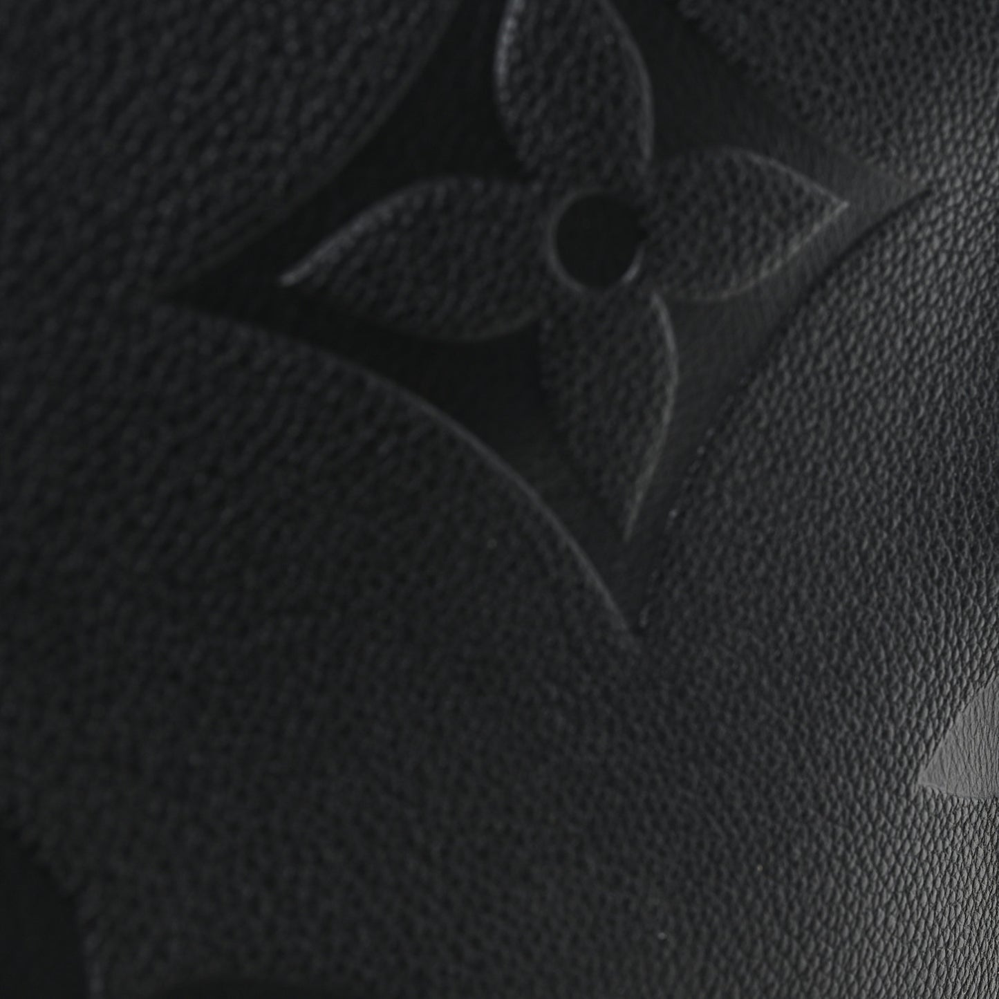 Empreinte Monogram Giant Onthego GM Black