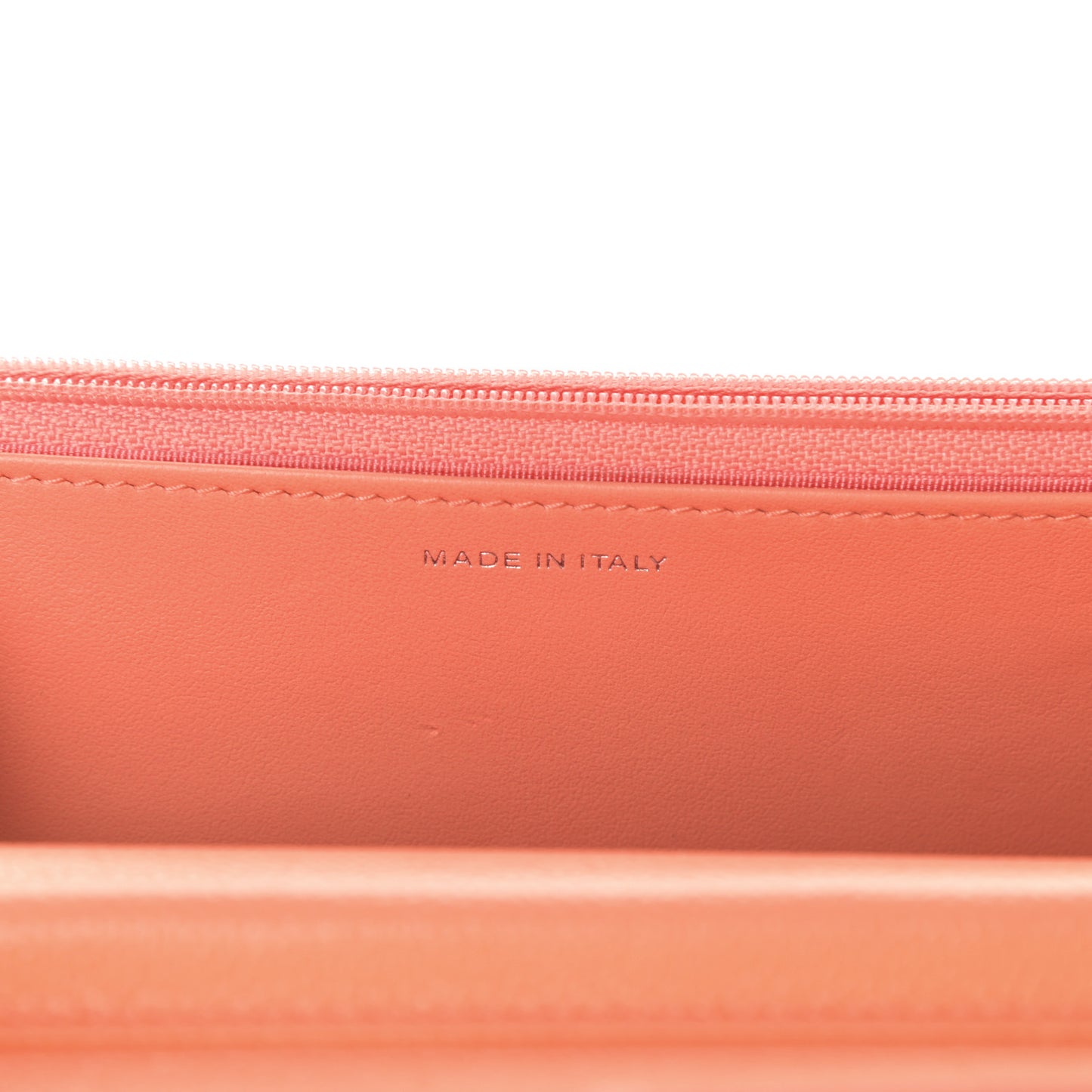 Caviar Quilted Wallet on Chain WOC Coral