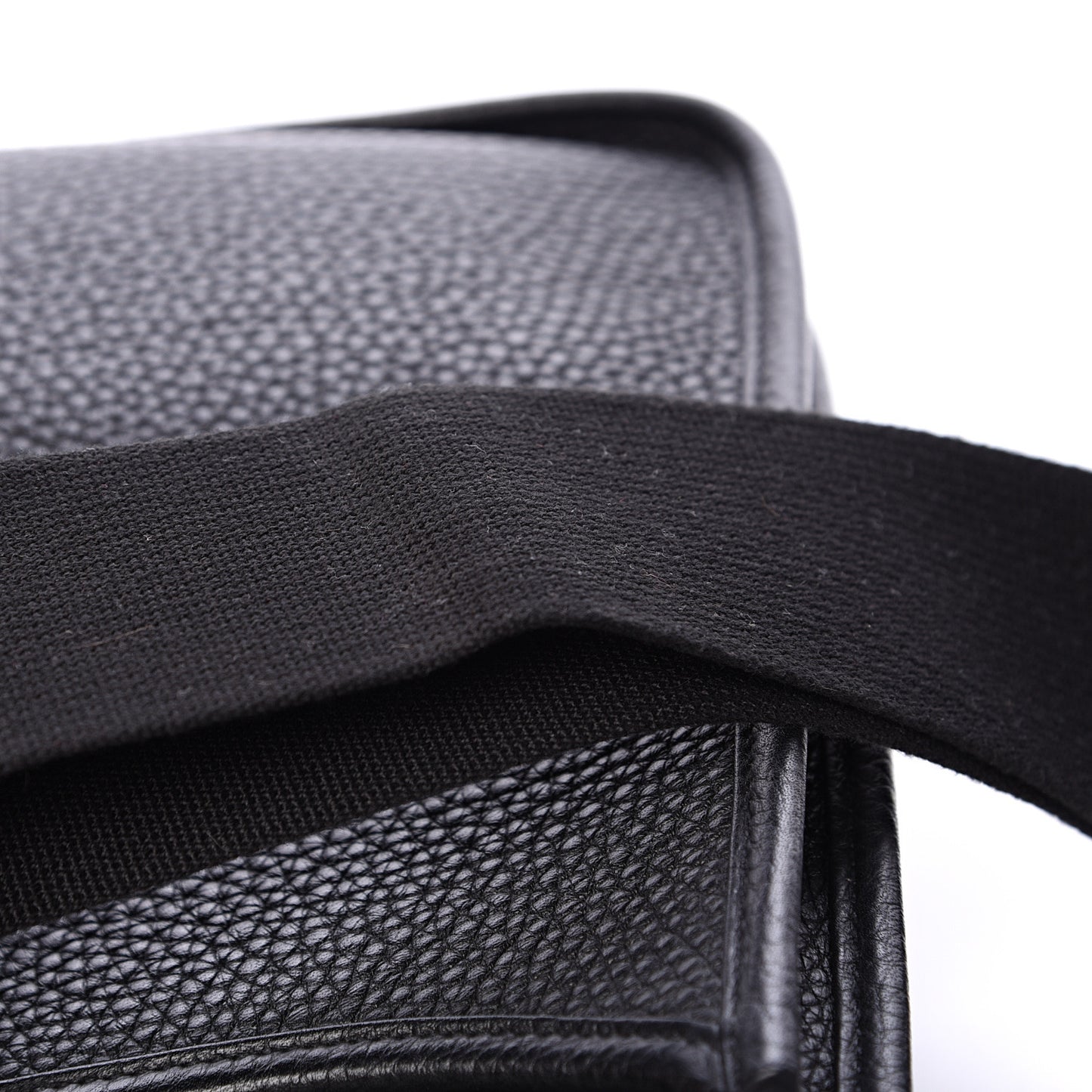 Taurillon Clemence Evelyne III PM Black