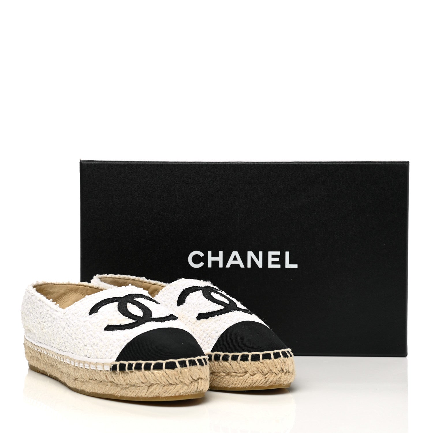 Chanel Tweed Grosgrain CC Espadrilles 36 White Black 10 of 10