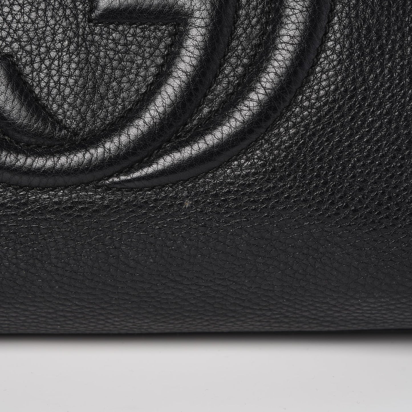 Pebbled Calfskin Large Soho Chain Shoulder Bag Black