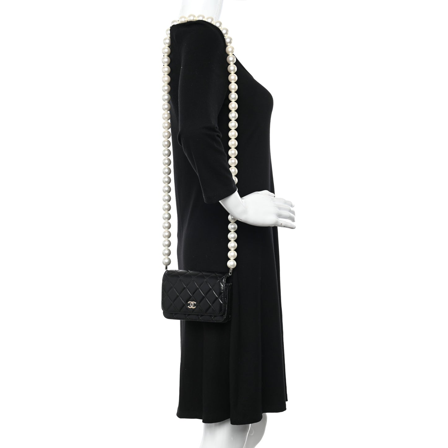 Calfskin Quilted Mini Maxi Pearls Wallet On Chain WOC Black