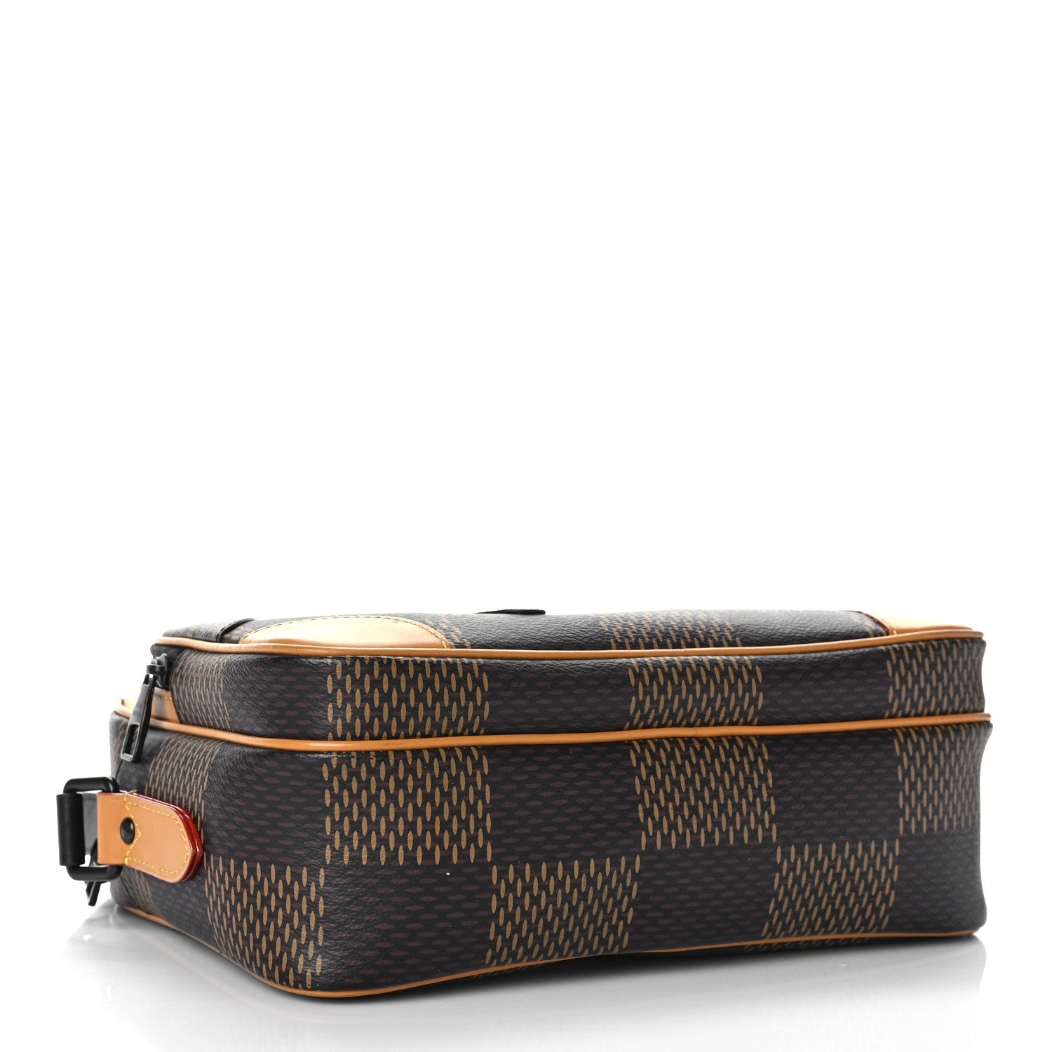 Louis Vuitton X NIGO Giant Damier Ebene Monogram Nil Messenger 5 of 9