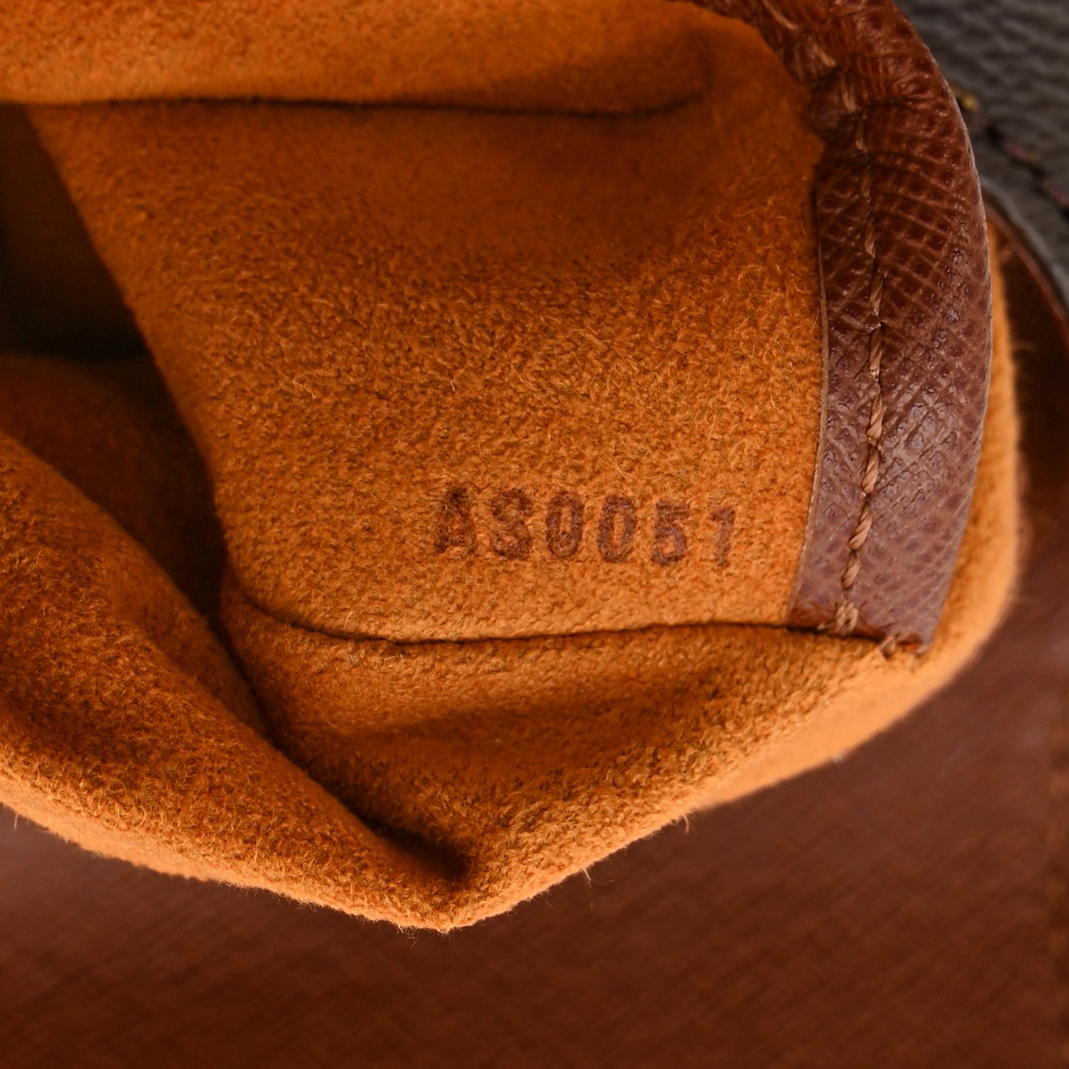 Louis Vuitton Monogram Musette Salsa 7 of 10
