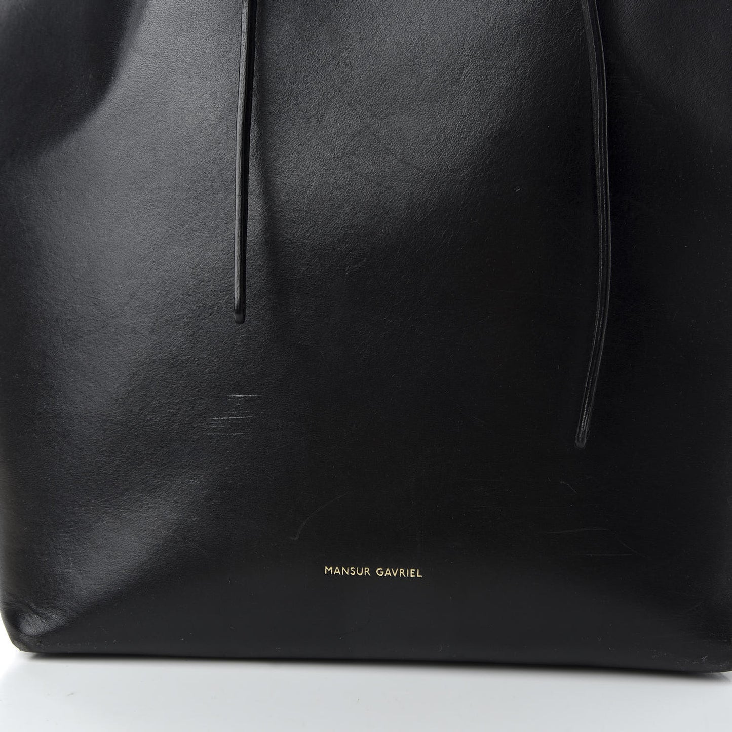 Vegetable Tanned Calfskin Bucket Bag Black Royal