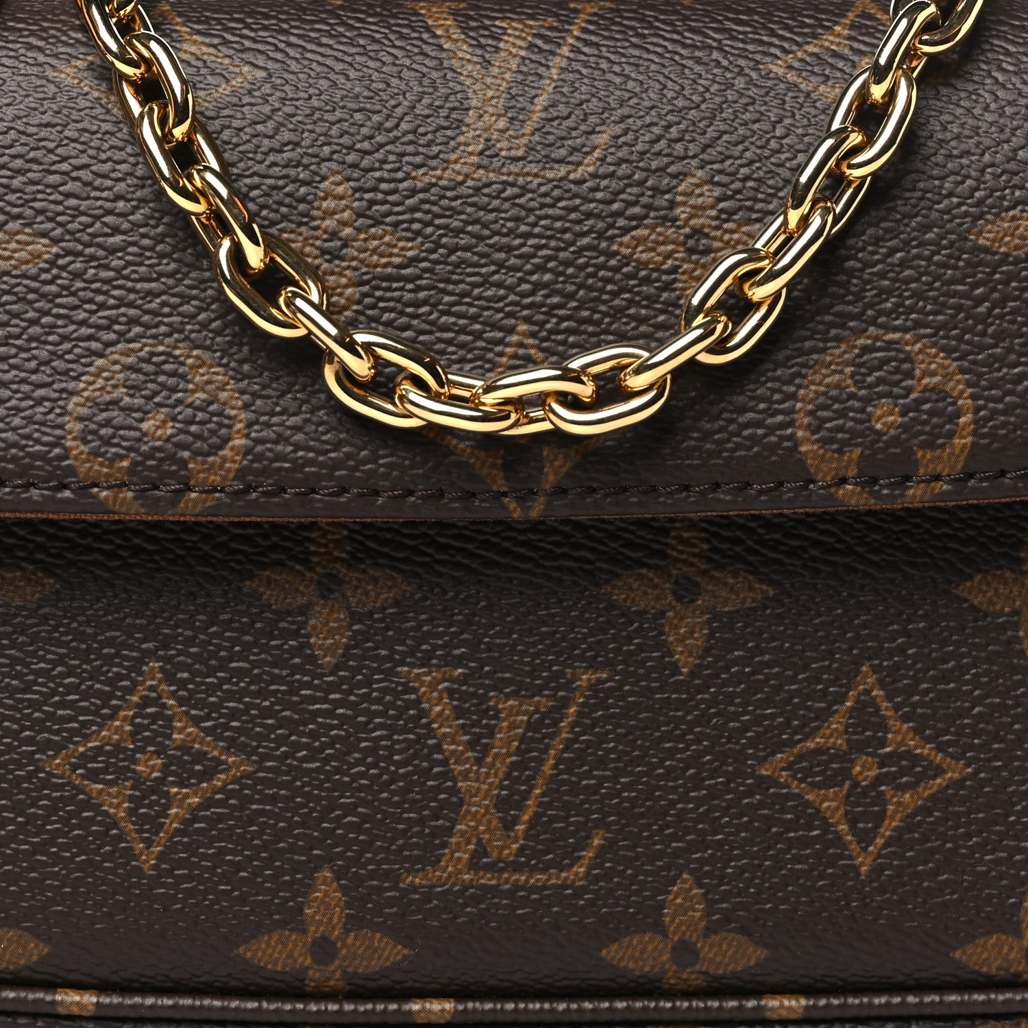 Louis Vuitton Monogram Ivy Wallet On Chain 7 of 10