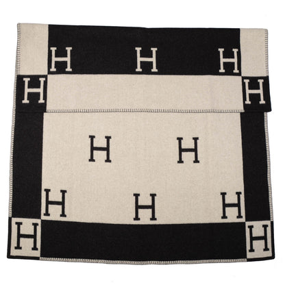 Hermes Wool Cashmere Signature Avalon Blanket Dark Grey Ecru 2 of 4