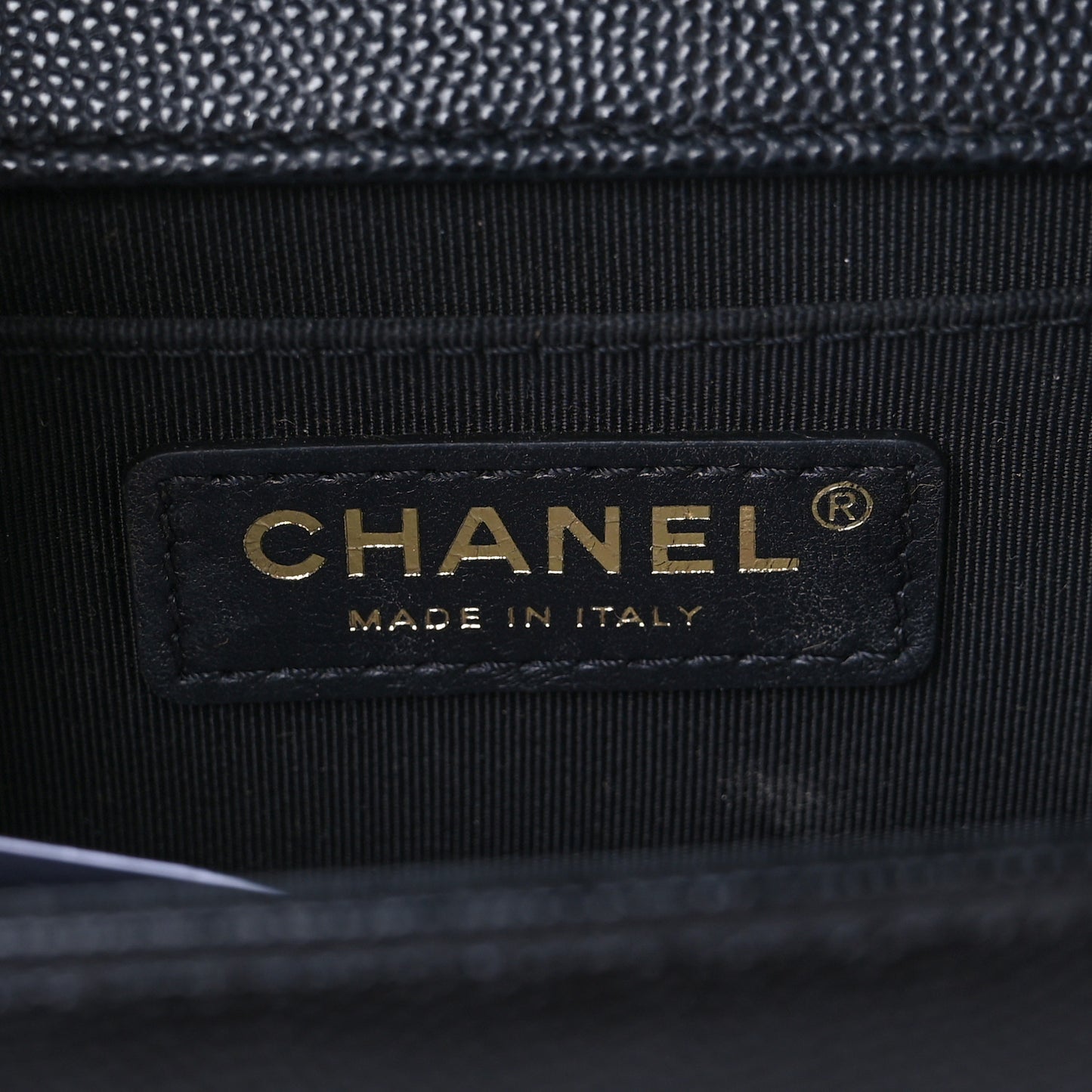 Caviar Quilted Medium Boy Flap Black