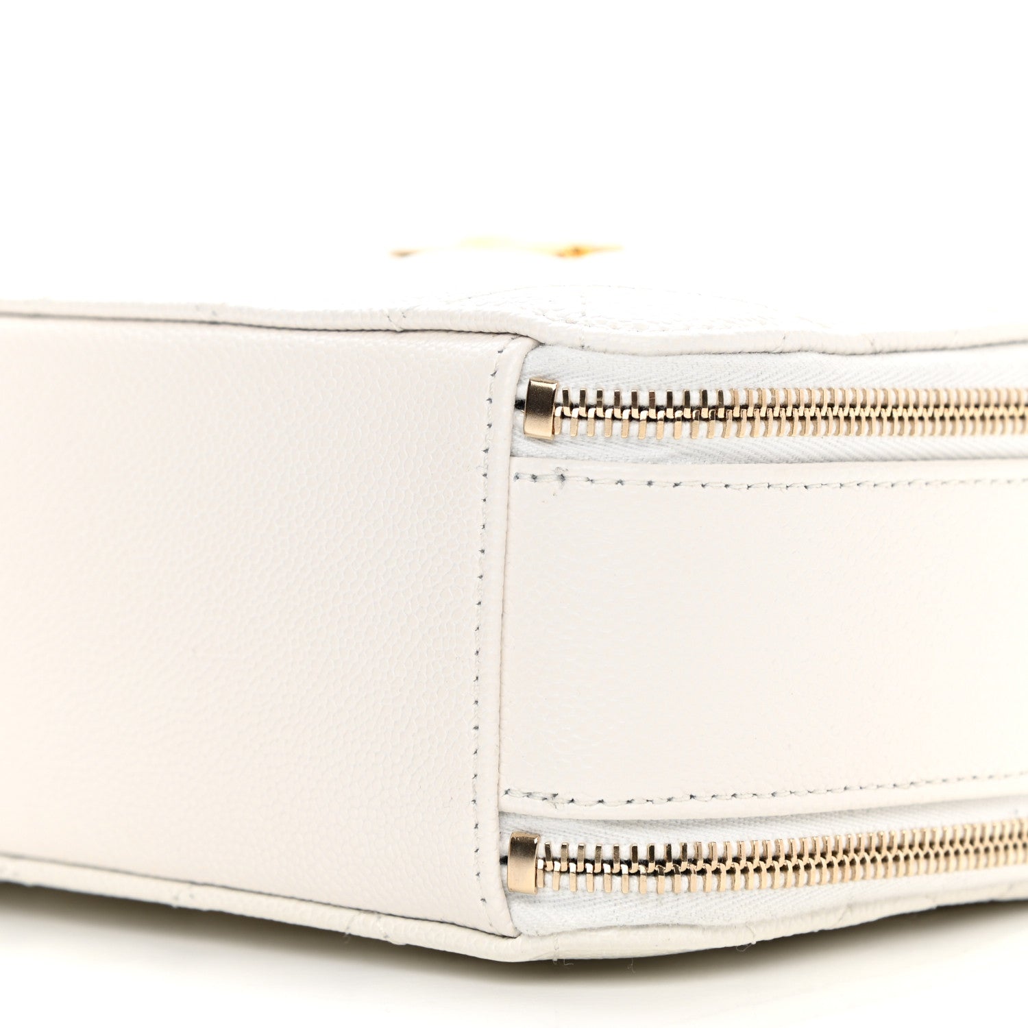 Chanel Caviar Quilted Small Pick Me Up Vanity Case White 10 of 11