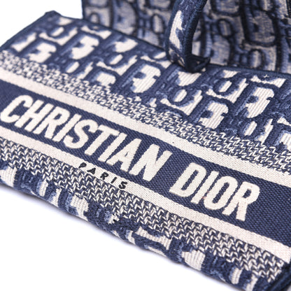 Christian Dior Oblique Slim Saddle Pouch Blue 11 of 12